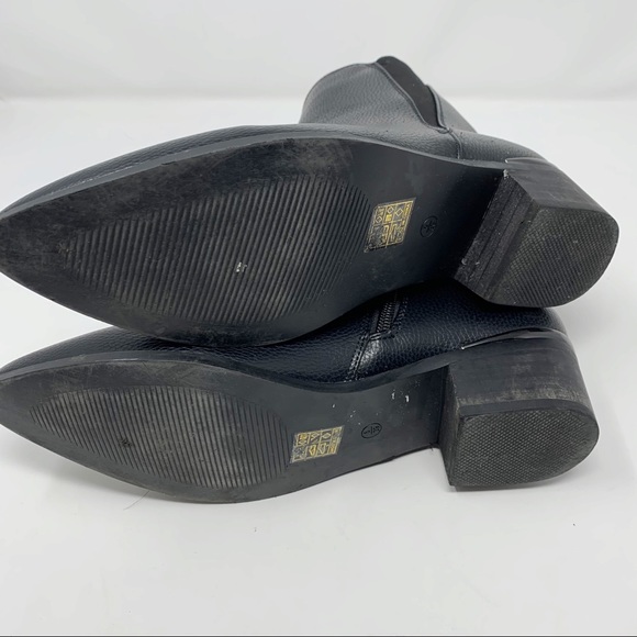 ASOS Black Vegan Leather Ankle Bootie Pointed Toe - Picture 4 of 6